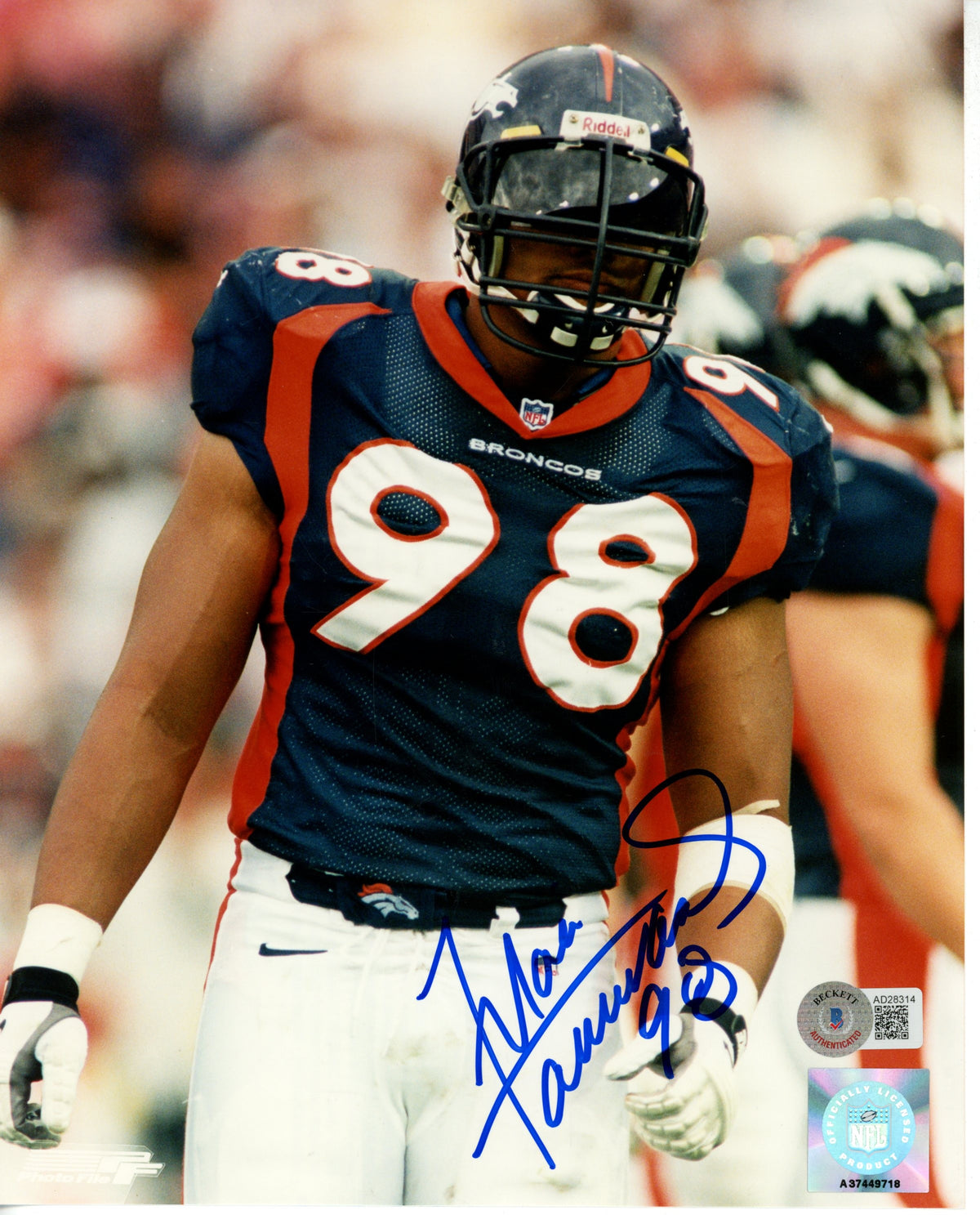 Maa Tanuvasa Denver Broncos Signed 8x10 Photo - Beckett Beckett - 55871-Powers Sports Memorabilia