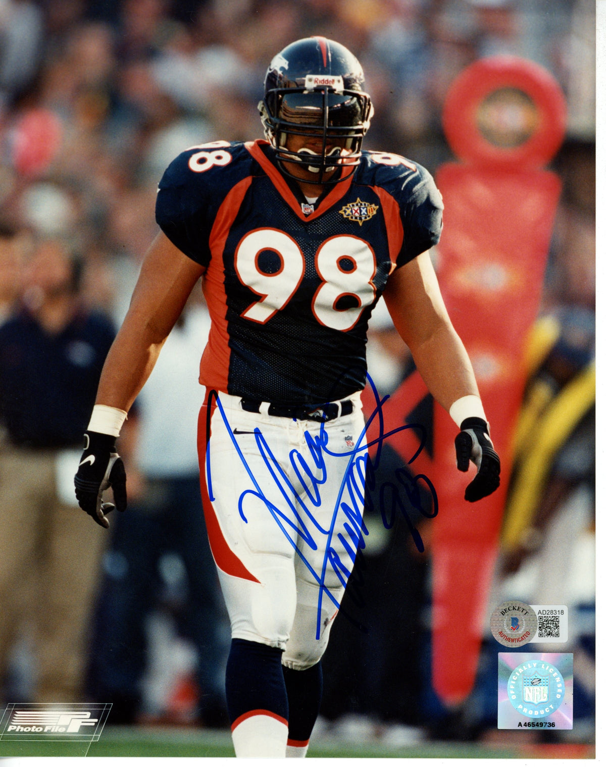 Maa Tanuvasa Denver Broncos Signed 8x10 Photo - Beckett Beckett - 55872-Powers Sports Memorabilia