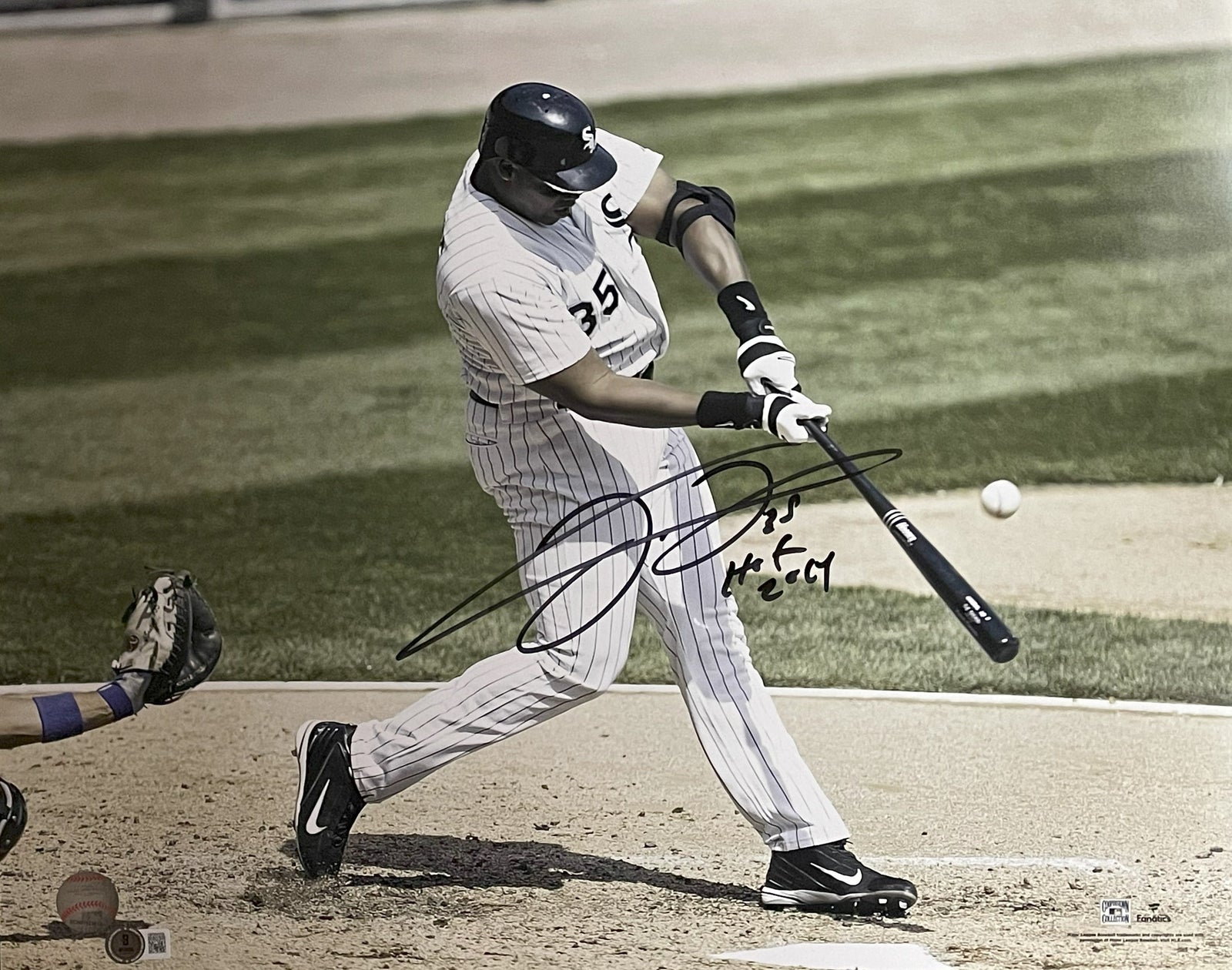 Frank Thomas Signed Chicago White Sox 16x20 Photo – White – Beckett Authenticated-Powers Sports Memorabilia