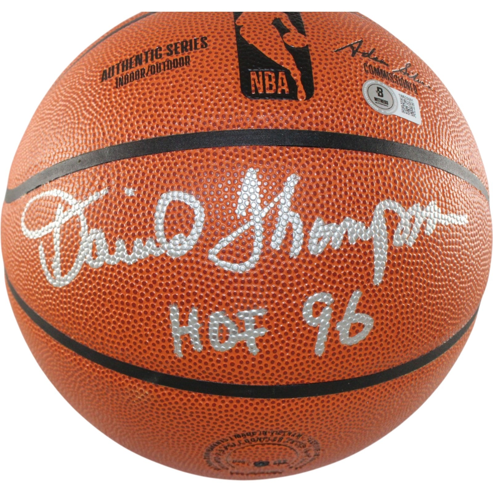 David Thompson Denver Nuggets Signed Book - Wilson Basketball HOF 96 Beckett Witness Beckett-Powers Sports Memorabilia