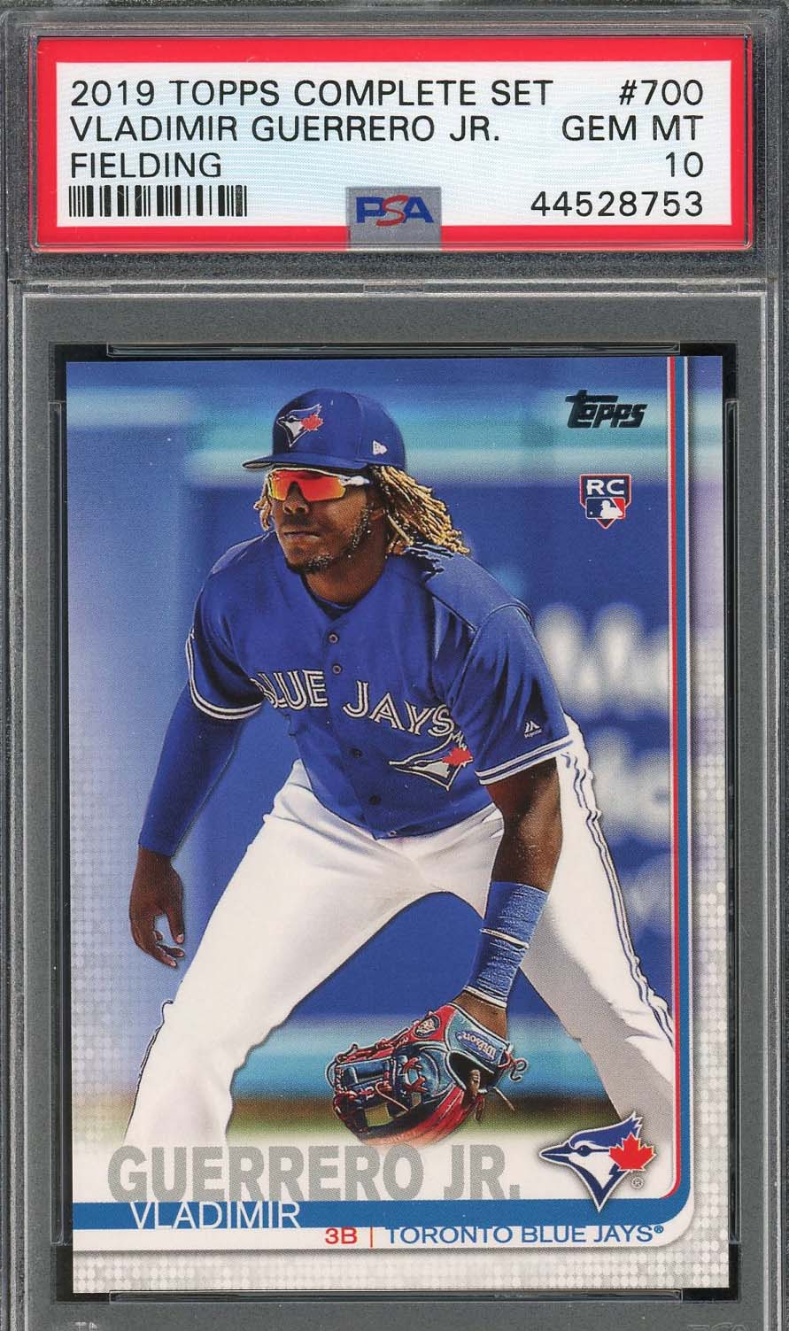 Vladimir Guerrero Jr 2019 Topps Complete Set Fielding Rookie Baseball Card #700 PSA 10-Powers Sports Memorabilia