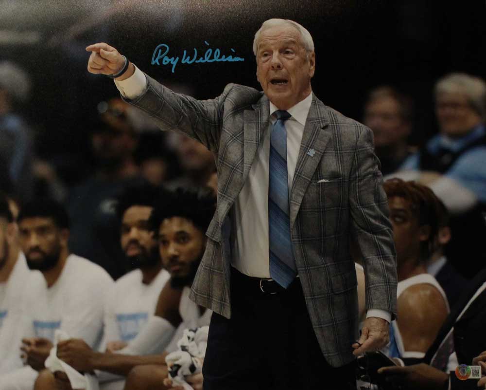 Roy Williams Signed 16x20 Photo – Beckett Authenticated-Powers Sports Memorabilia