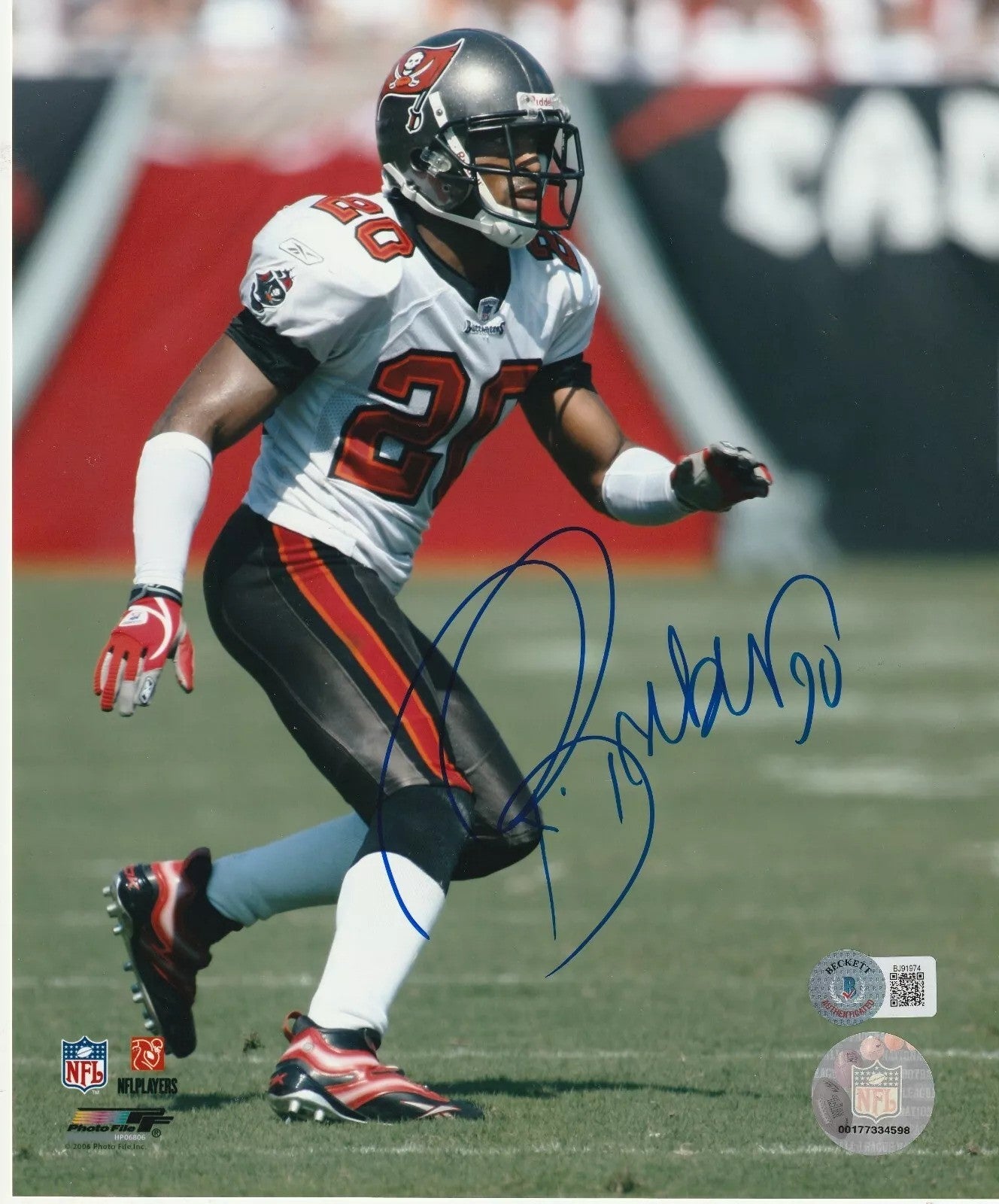 Ronde Barber Autograph Signing-Powers Sports Memorabilia