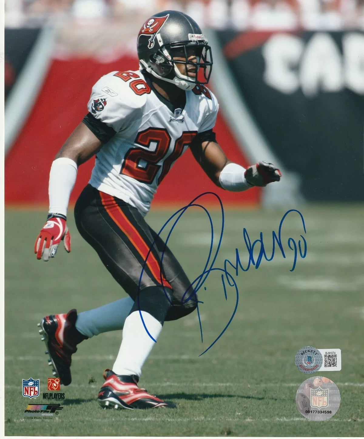Ronde Barber Autograph Signing-Powers Sports Memorabilia