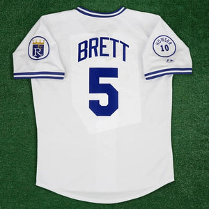 George Brett Autograph Signing-Powers Sports Memorabilia