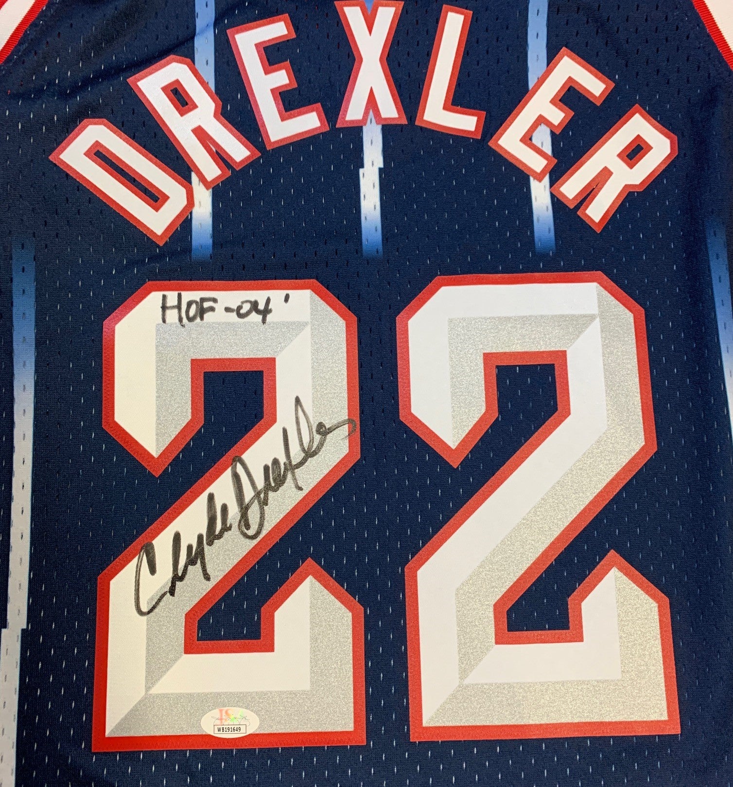 Clyde Drexler Autographed Houston Rockets Mitchell & Ness Swingman Signed Basketball Jersey HOF 2004 JSA COA-Powers Sports Memorabilia