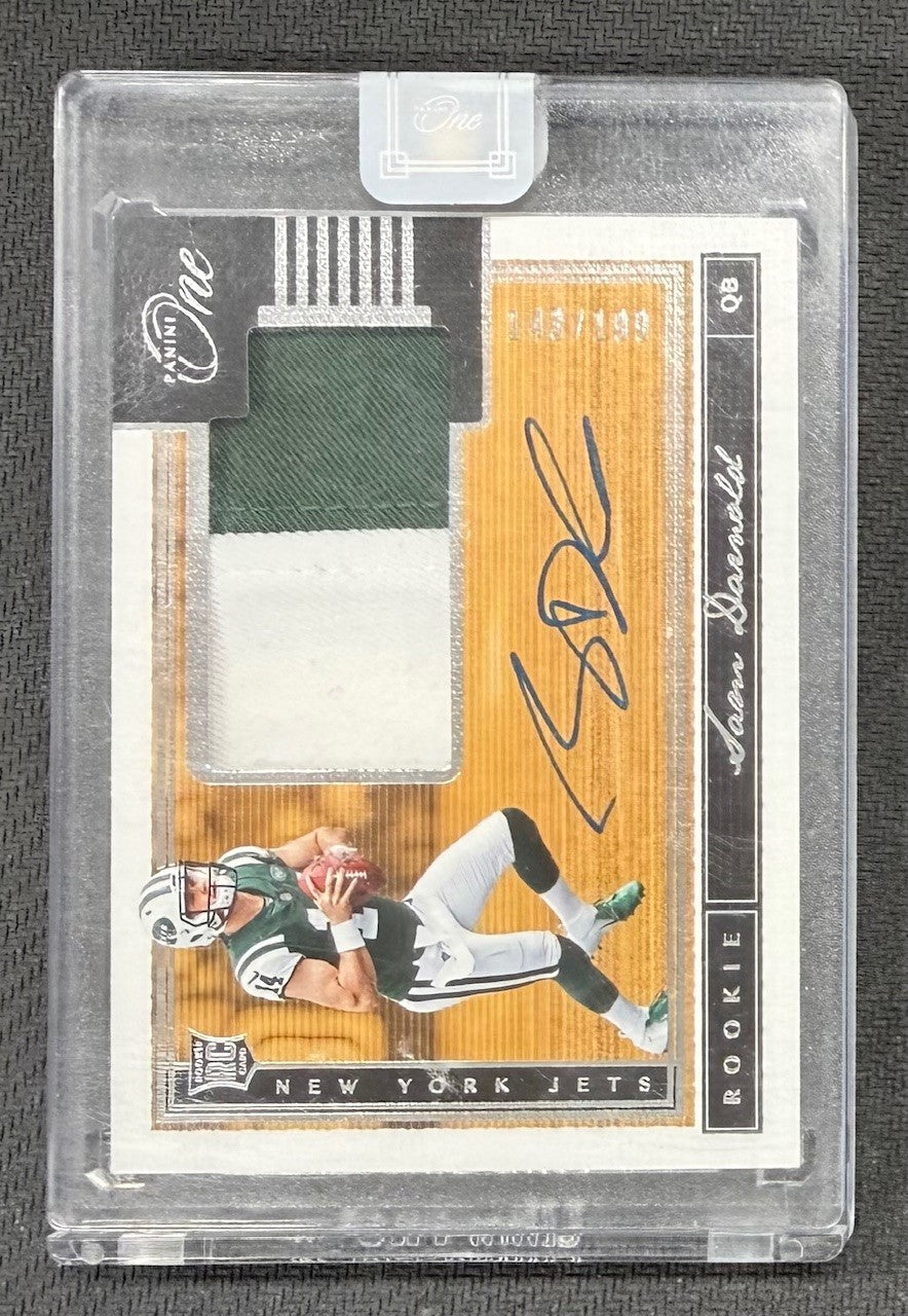 サイン入りフットボールカード