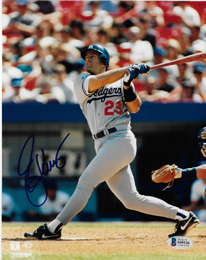 Eric Karros Signed Los Angeles Dodgers 8x10 Photo - Beckett-Powers Sports Memorabilia