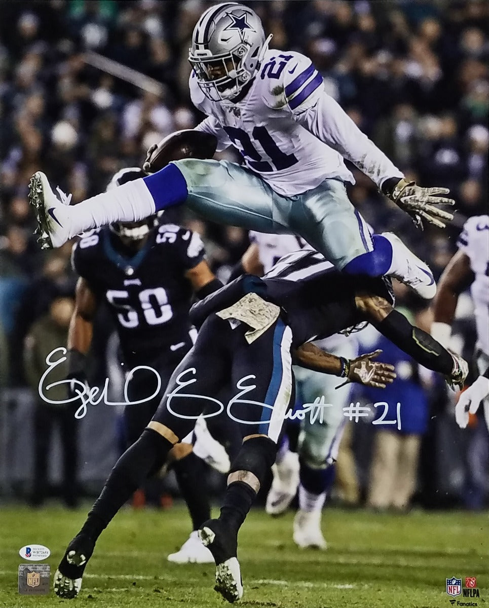 Ezekiel Elliott Autographed Dallas Cowboys 16x20 Photo Beckett Witnessed 6-Powers Sports Memorabilia