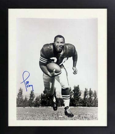 Joe Perry Autographed San Francisco 49ers Vintage B&W 8 x 10 Photograph Custom Framing- NFL Alumni, Inc. LOA (HOF)-Powers Sports Memorabilia