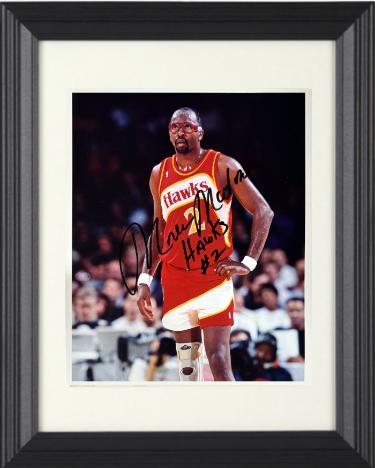 Moses Malone Autographed Atlanta Hawks 8 x 10 Photograph Hawks #2 Custom Framing- Tuff Stuff COA (HOF/3X MVP)-Powers Sports Memorabilia