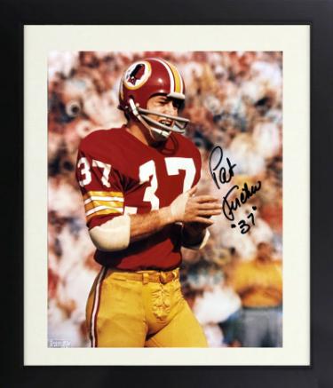 Pat Fischer Autographed Washington Redskins NFL 8 x 10 Photograph #37 Custom Framing- COA (3X Pro Bowl)-Powers Sports Memorabilia