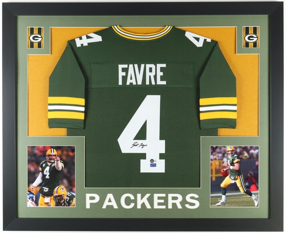 Brett Favre Autograph Signing-Powers Sports Memorabilia