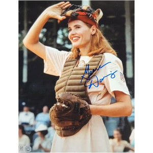 Geena Davis Autograph Signing-Powers Sports Memorabilia