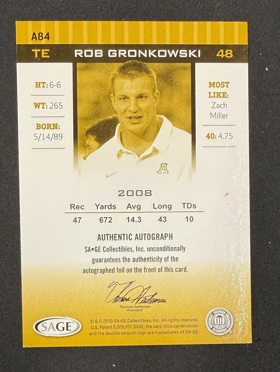Rob Gronkowski 2010 SAGE HIT Signed Football Rookie Card #A84 Auto-Powers Sports Memorabilia