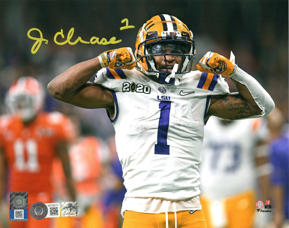 Ja'Marr Chase Autographed LSU Tigers 8x10 Photo Beckett Witnessed 2020 National Championship-Powers Sports Memorabilia