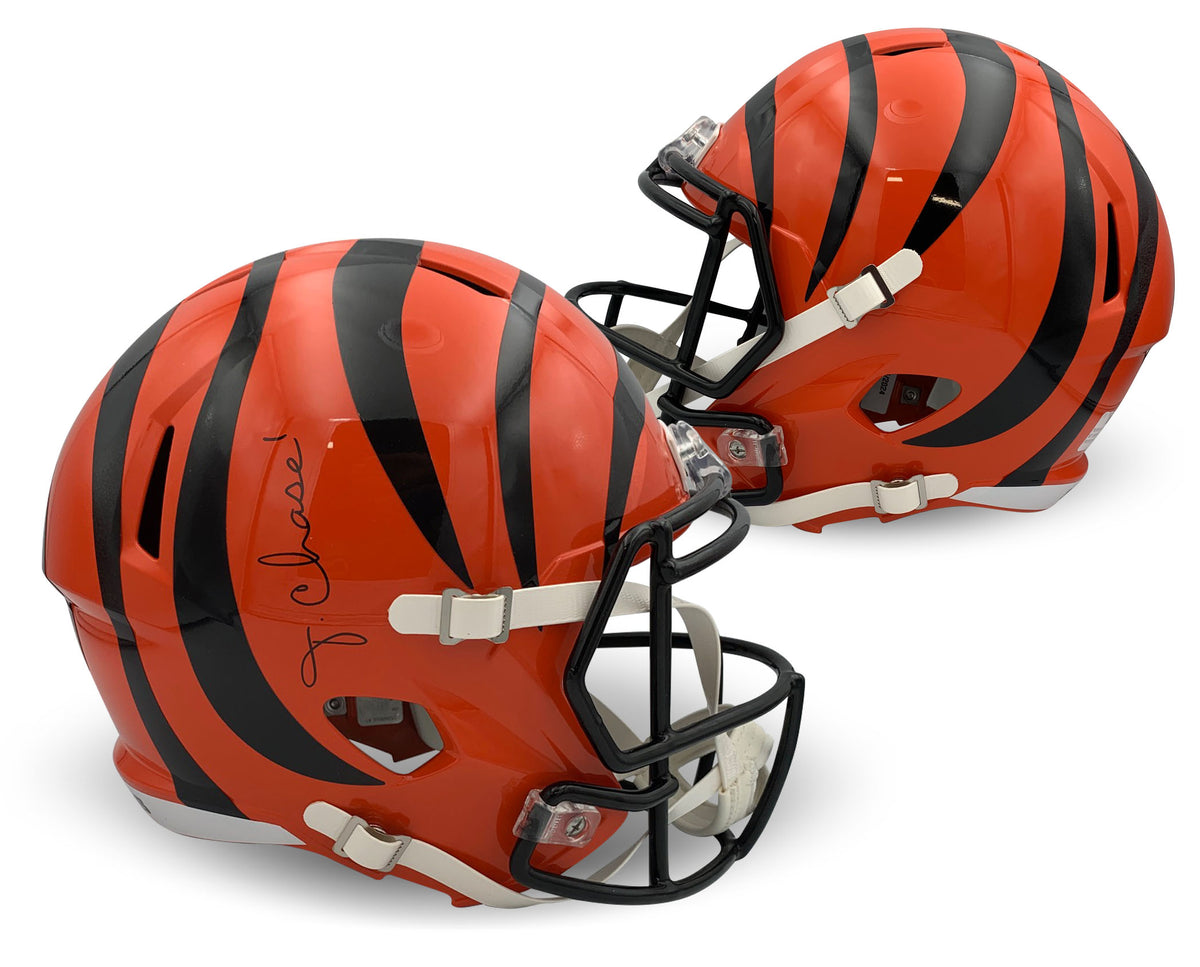 Ja'Marr Chase Autographed Cincinnati Bengals Signed Full Size Football Replica Helmet Beckett COA