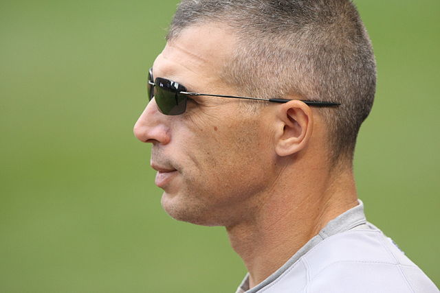 Joe Girardi Autograph Signing-Powers Sports Memorabilia