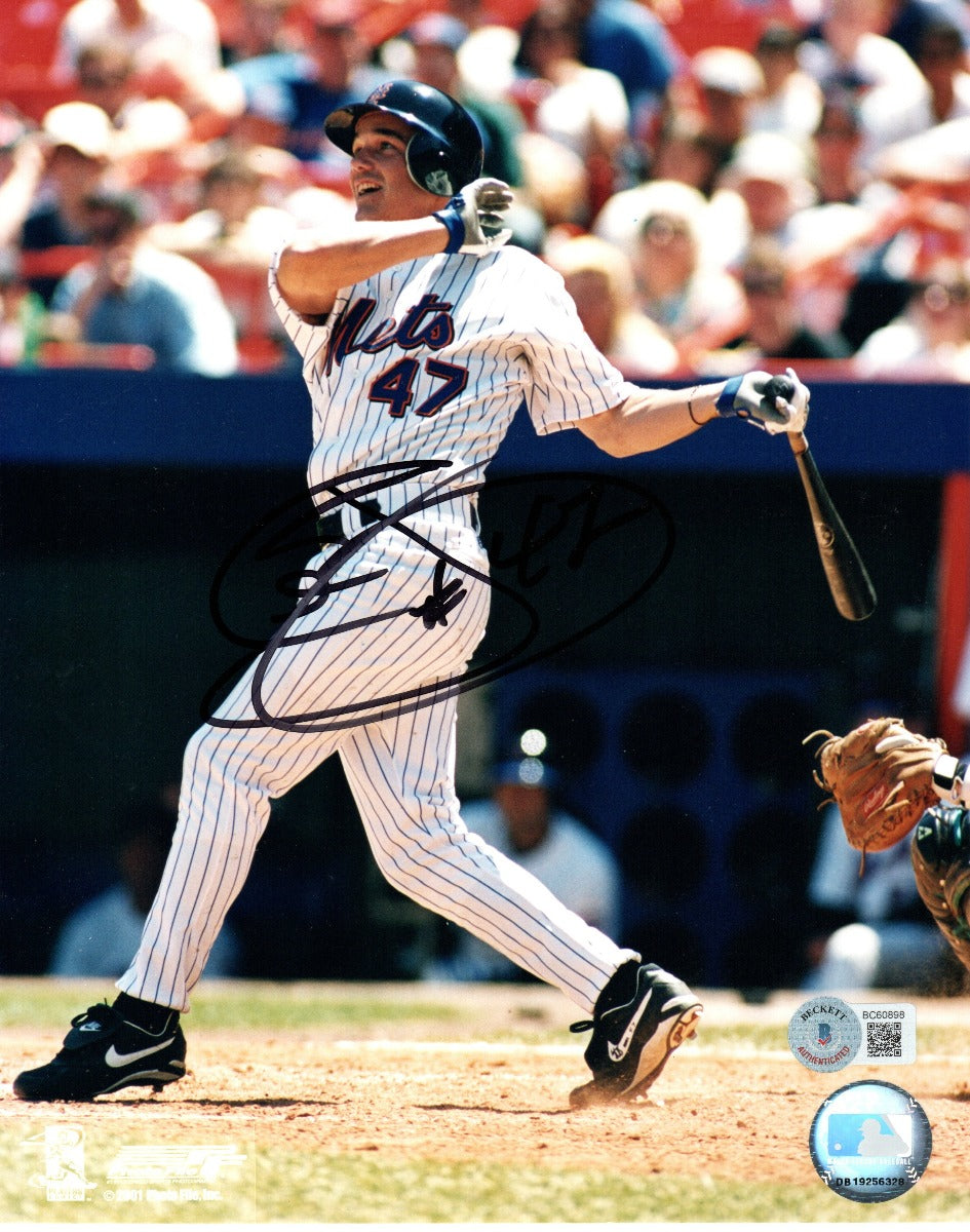 Joe McEwing Autographed New York Mets 8x10 Photo Beckett Authenticated-Powers Sports Memorabilia
