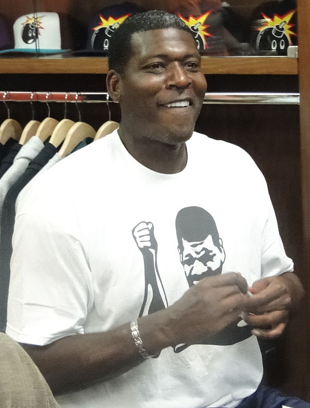 Larry Johnson Autograph Signing-Powers Sports Memorabilia