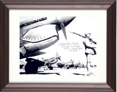 Robert Buster Keeton Autographed WWII Flying Tigers AVG P-40 Warhawk Pilot 8 x 10 Photograph Custom Framing- JSA #AC92721- Flt Leader AVG 1941 & 42-Powers Sports Memorabilia