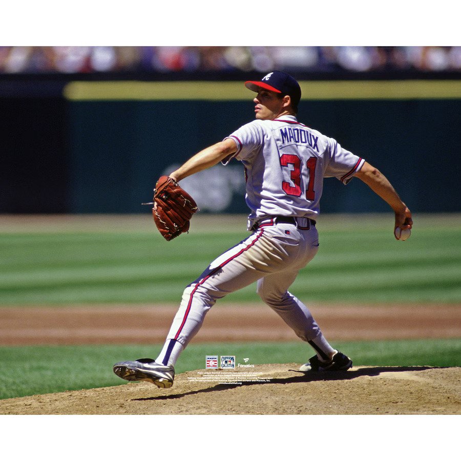 Greg Maddux Autograph Signing-Powers Sports Memorabilia