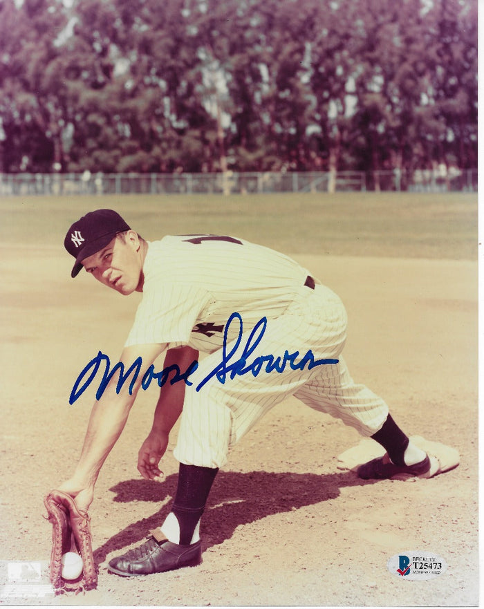 Bill Moose Skowron Signed New York Yankees 8x10 Photo - Beckett-Powers Sports Memorabilia