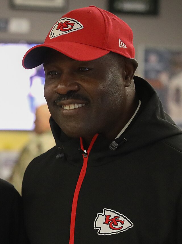 Christian Okoye Autograph Signing-Powers Sports Memorabilia