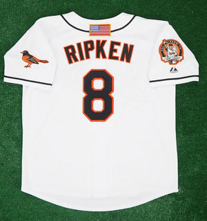 Cal Ripken Jr Autograph Signing-Powers Sports Memorabilia