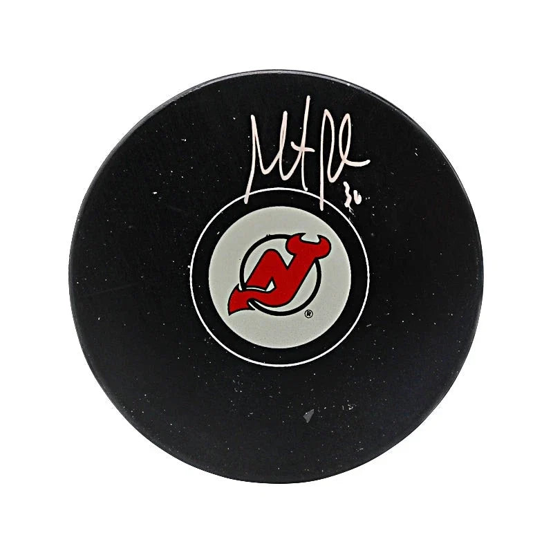 Martin Brodeur New Jersey Devils Signed Hockey Puck (Beckett Holo)-Powers Sports Memorabilia