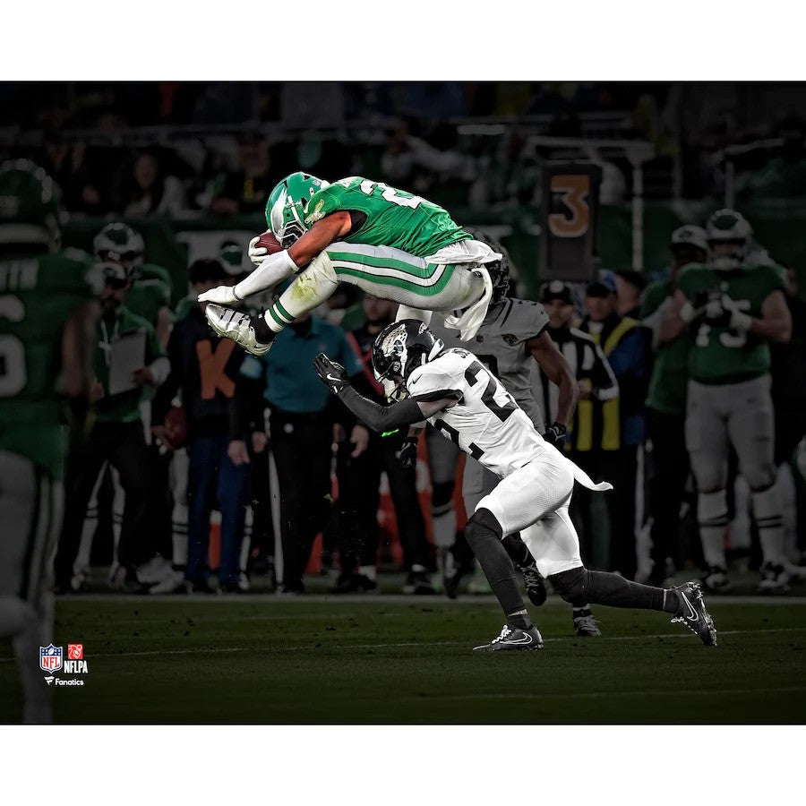 Saquon Barkley Philadelphia Eagles Unsigned Fanatics Authentic Reverse Hurdle 16x20 Photo-Powers Sports Memorabilia