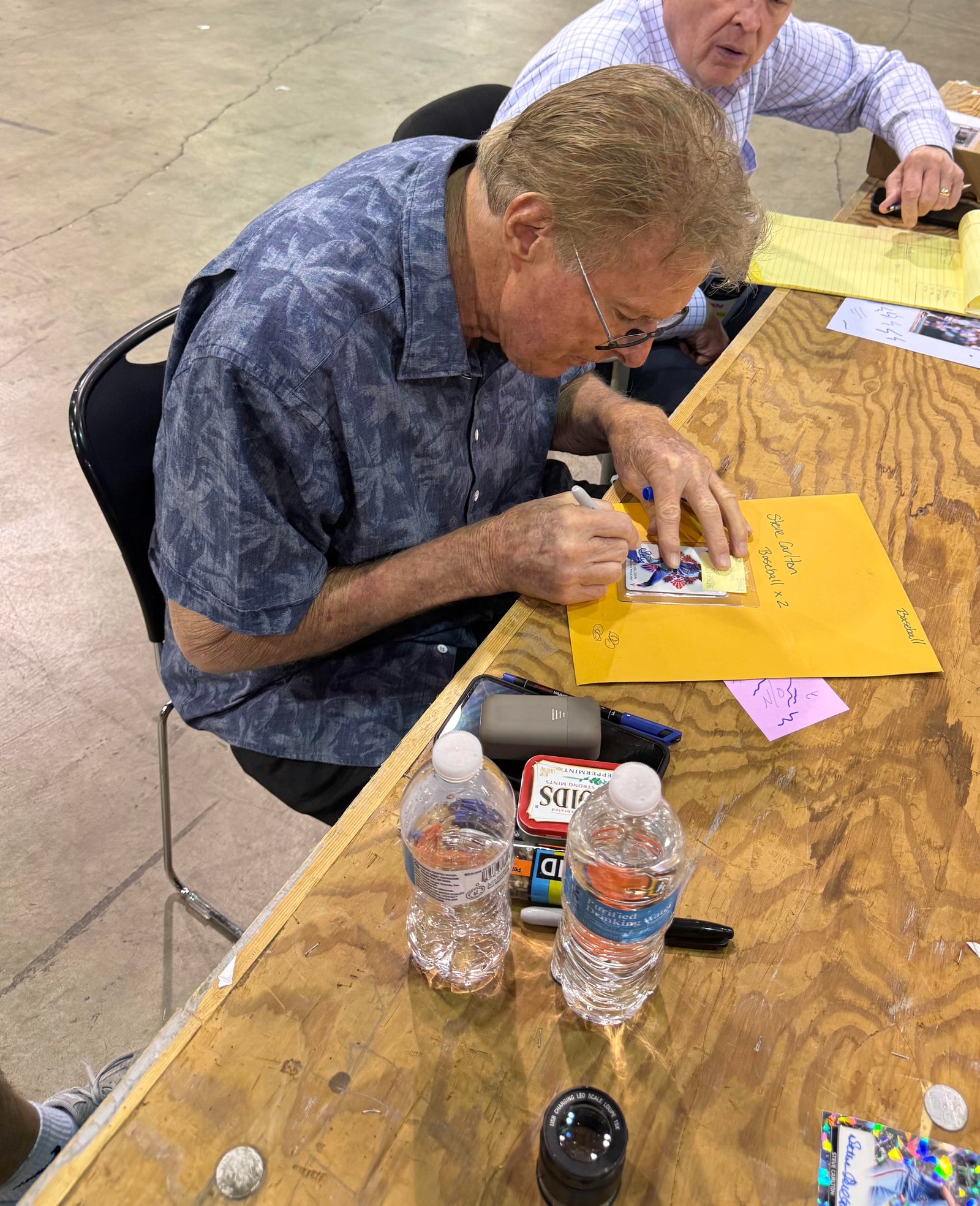 Steve Carlton Autograph Signing-Powers Sports Memorabilia