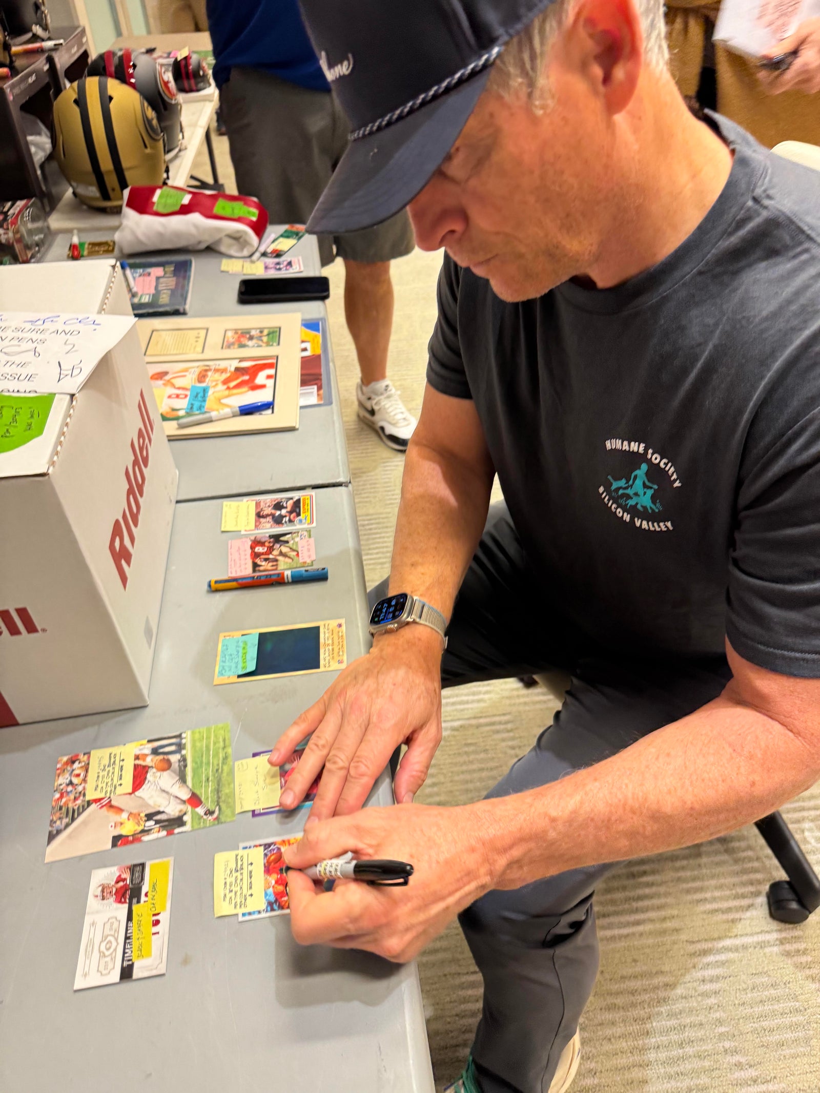 Steve Young Autograph Signing-Powers Sports Memorabilia