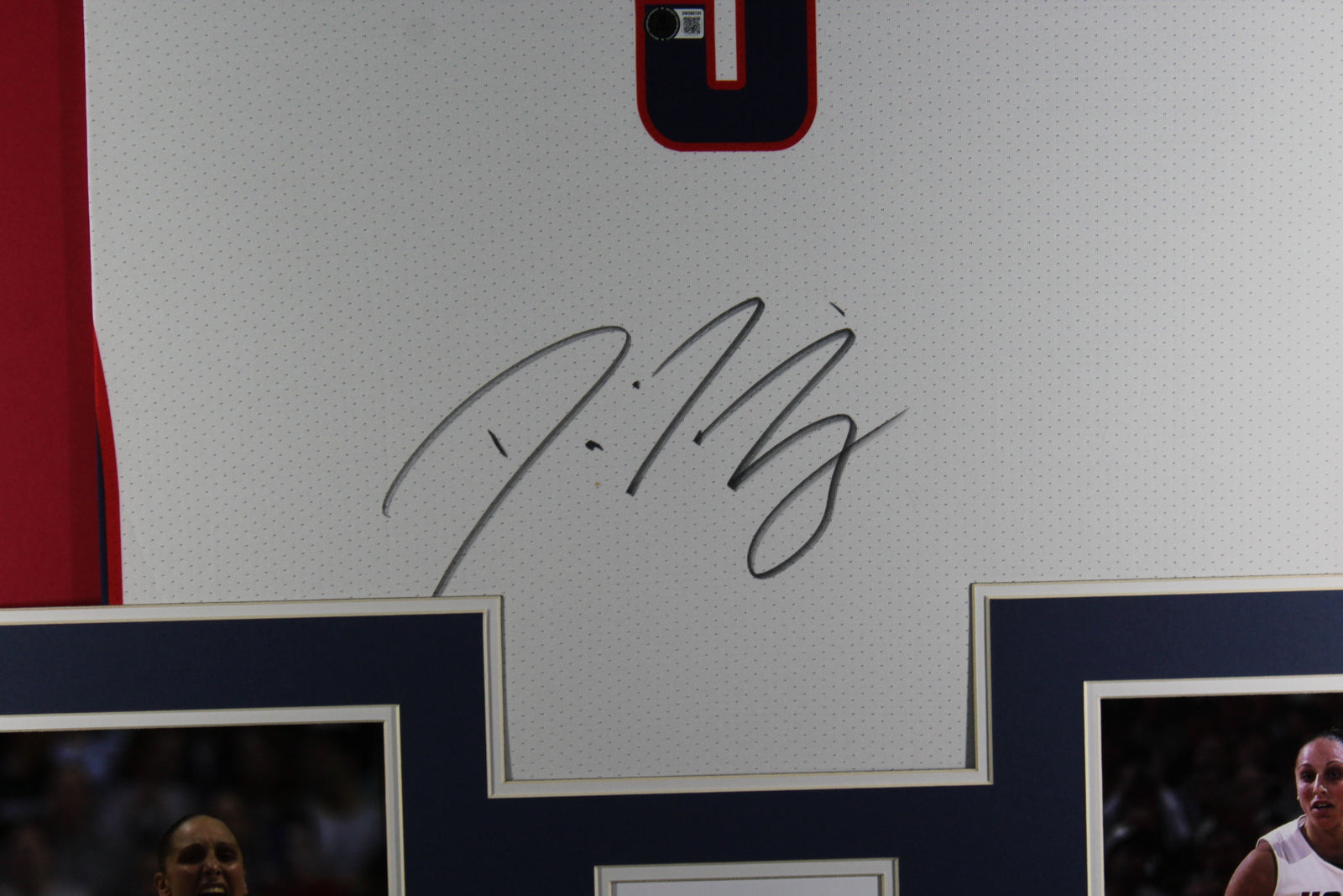 Diana Taurasi Autographed UConn Huskies Signed GameDay Greats Basketball Framed Jersey Beckett COA-Powers Sports Memorabilia