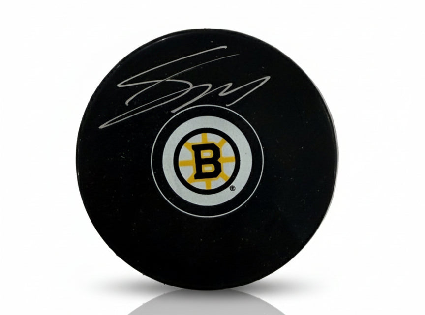 Fraser Minten Boston Bruins Signed 2025 Logo Puck-Powers Sports Memorabilia