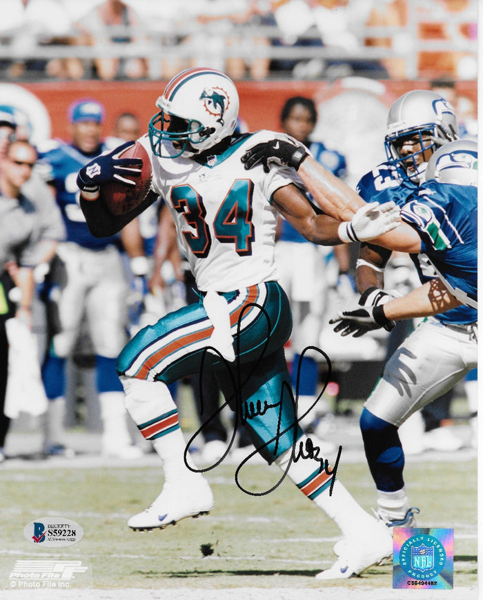 Thurman Thomas Signed Miami Dolphins 8x10 Photo - Beckett-Powers Sports Memorabilia