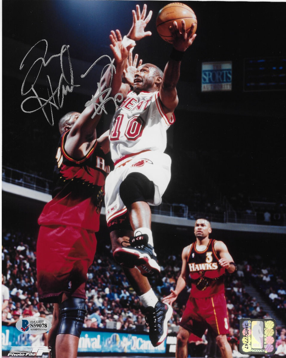 Tim Hardaway Autographed Miami Heat 8x10 Photo Beckett Authenticated-Powers Sports Memorabilia