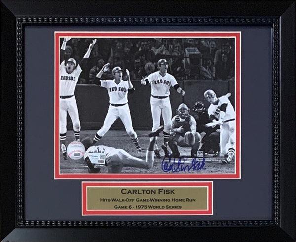 Aaron Judge 62nd Home Run New York Yankees Autographed 16 x 20 Framed  Baseball Photo