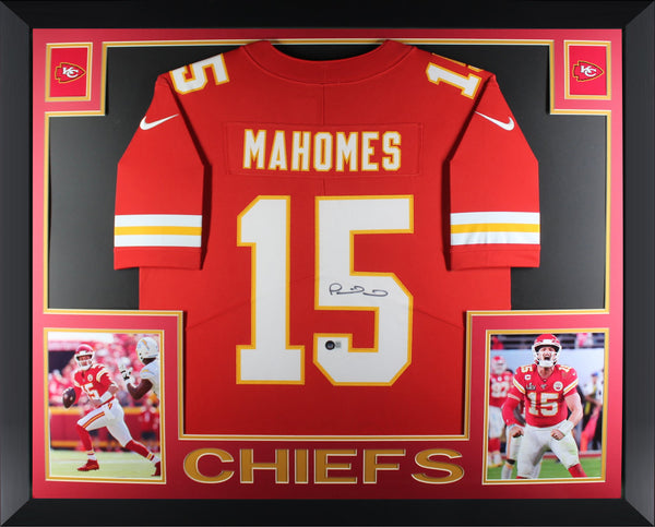 PATRICK MAHOMES SIGNED FRAMED JERSEY BECKETT AUTHENTICATED